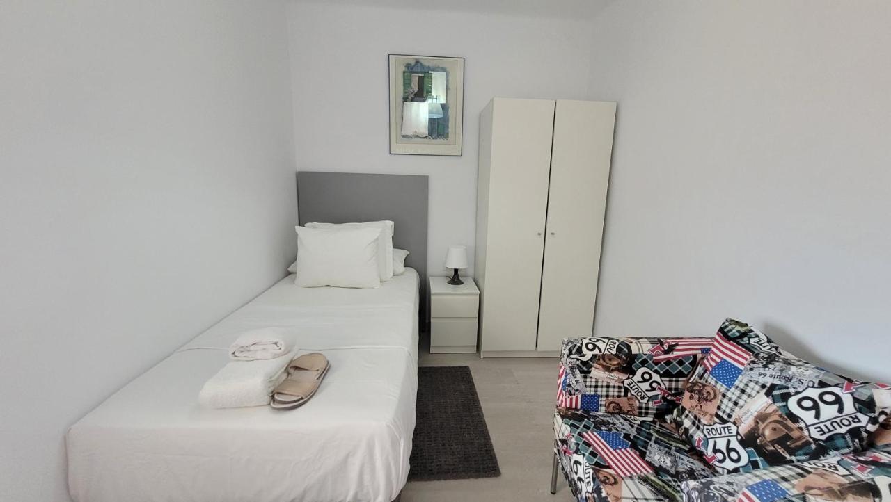 Apartaments B O D Collblanc L'Hospitalet de Llobregat Exterior foto
